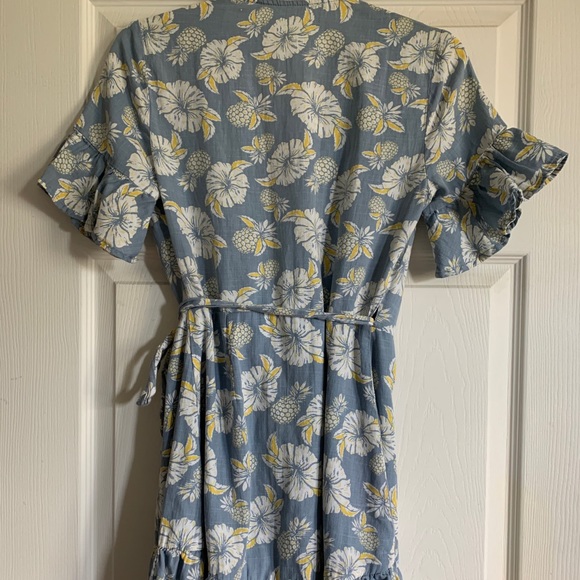 Floral Hawaiian Print Wrap Tie Dress - Picture 4 of 4